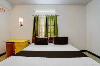 Hotel O J Service Apartments - 1