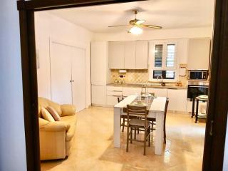 Lovely Home - 6