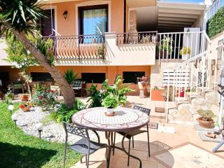 Lovely Home - 2