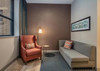 Hilton Garden Inn- Chicago Central Loop - 1