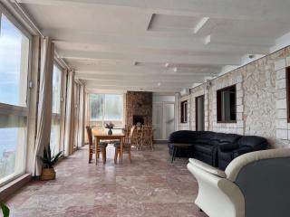 Fisherman's Home - 9