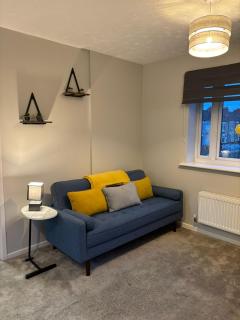2 Bedroom Apartment - Exhall - 4