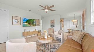 The Hangout Okaloosa Island Beach Cottage - 9