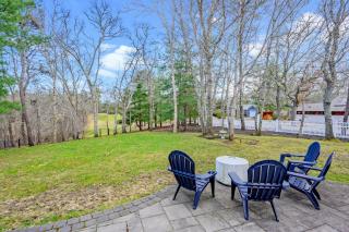 Cape Cod Getaway | Golf Views, Dog-Friendly Beach Nearby - 7