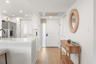 Stunning Oceanfront Villa - 3rd Floor Views and Renovated 2026 - 4