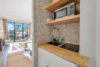 Serene Waterfront Studio Fort Walton Beach Condo - 8