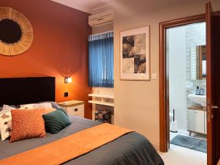 Stunning Mellieħa FLwith Terrace Views Sleeps 4 - 4