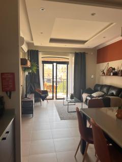 Stunning Mellieħa FLwith Terrace Views Sleeps 4 - 4