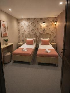 Soffia Family Hotel - 8