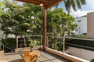 Casa Oko in Downtown Cancun with a Jacuzzi - 5