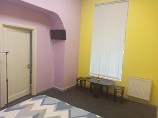 Хостел Старий Дворик,5 хв від жд вокзалу,корпус 2 - 6