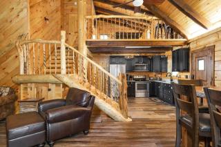 Cabin of Freedom Falls -Private Waterfall Hot Tub- Secluded & Luxury Log Cabin Retreat - 2