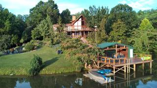 Grace Woods - Private Lake - Dock -Large Groups - 3 Entire Homes-Lake House - 5