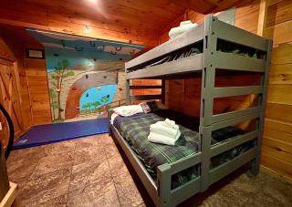 Grants Ripple Cabin - Spacious - Wifi - Arcade - Kids Climbing Wall - RRG - 3
