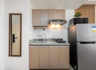 J&G Homestay near Cebu IT Park - Gym, Pool, Sauna - 3
