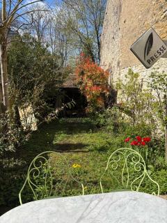 Maison de campagne dans le village de Clamecy - 6