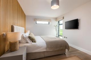 Luxury Sea View Apartments in Bude with Garden, Sleep 6 - 1