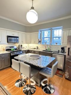 5301 S Broadway available for complete comfort - 9