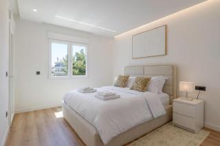 3 Bedroom Apartment in Glyfada - 2