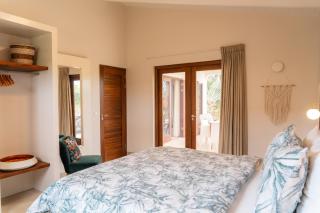 Terra77 Tropical vacation home, private garden, pool, parking and BBQ - 6