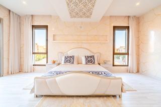 Luxury villa with heated pool and private Hammam FAMILY ONLY - 2