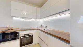 Moderný apartmán s loggiou v tichej lokalite Trnavy & free parking - 8