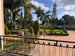 Lakepoint Villa - 7