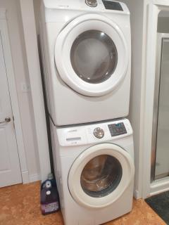 Sunny Ensuite Room with 2 Queen Beds-2A - 4