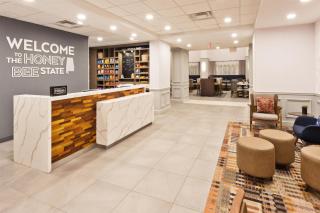 Hampton Inn & Suites Lanett/West Point - 3