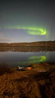 Riverside Sauna Cottage - 9