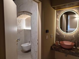 Palazzo Brunamonti Boutique Hotel - 1