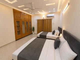 Islamabad Crystal Palms - 9