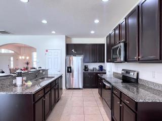 Last Minute Disney Getaway Private Pool Hot Tub Game Room. Book Now 97329 - 2