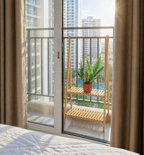 Fully Furnished Sunrise Riverside Apartment VND 649k - 1