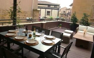 Edificio Privado con Terraza - 5