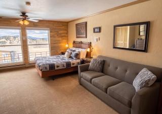 Mountain Getaway and Pool at Brian Head Ski Resort - 2