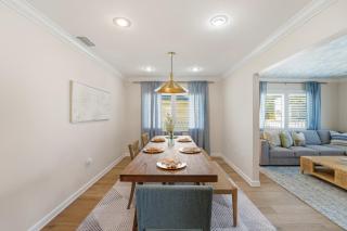Sunwashed Stone Villa with Pool, Hot Tub & Mini Golf - Bradenton - 8
