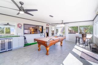 Modern Getaway for 11- Hot Tub Games Gym - Reno - 9