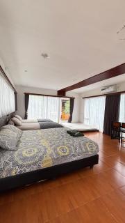 NK Villa Syariah And Cafe Prigen - 1