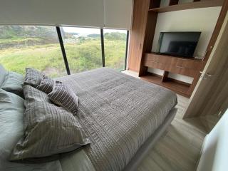 MOTTO 405B Pool, Gym | Comfortable - Modern - 8