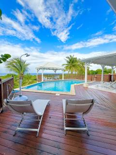 VILLA HOLIDAYS - Piscine + Vue sur mer + Accès randonnée - 7