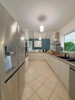 VILLA HOLIDAYS - Piscine + Vue sur mer + Accès randonnée - 4