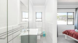 Tranquil Getaway in Private Nature Reserve - 5