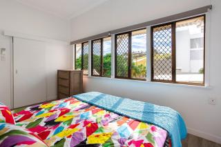 Wake to Sunrises on Yeppoons Beachfront - 3