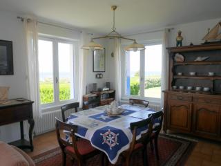 Panoramic Sea View Retreat in Brittany - 8