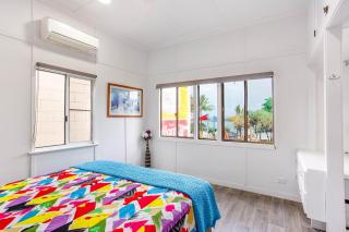 Wake to Sunrises on Yeppoons Beachfront - 2