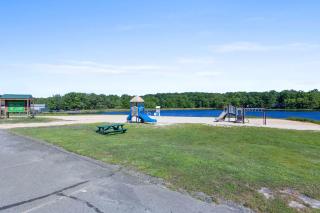North Shore Lodge - 5000SqFt Game Area Hot Tub - 8
