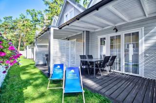 Comfortable holiday homes with a beautiful garden - 0