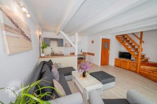 Comfortable holiday home, summer pool - 7