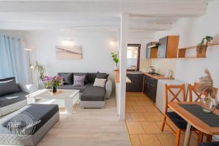 Comfortable holiday home, summer pool - 5